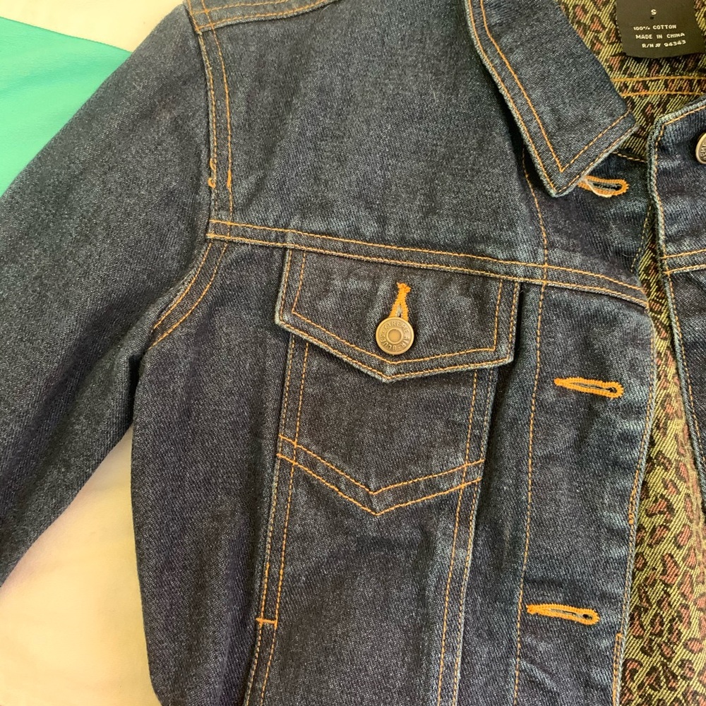 Jean Jacket - Picture 2 of 6